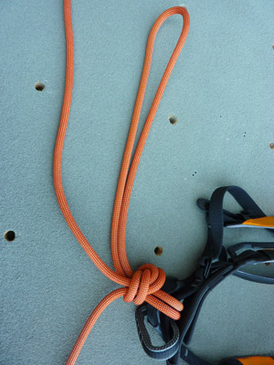 Demi double-nœud de pêcheur